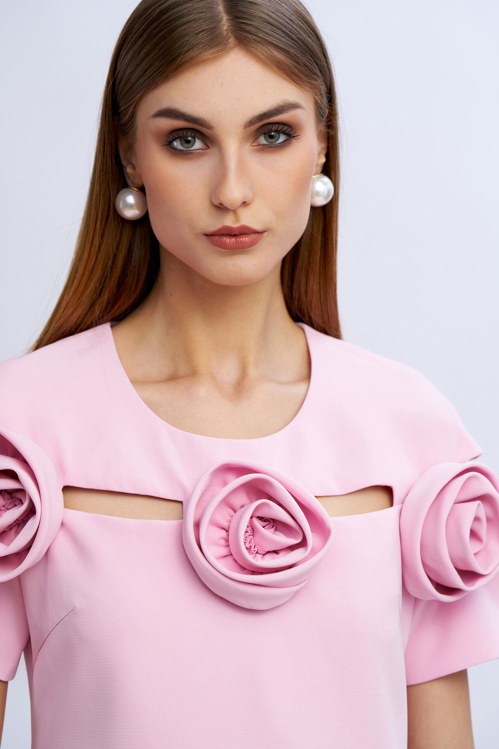 Abito cut e rose - immagine 9