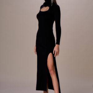 Abito cutout con rosa