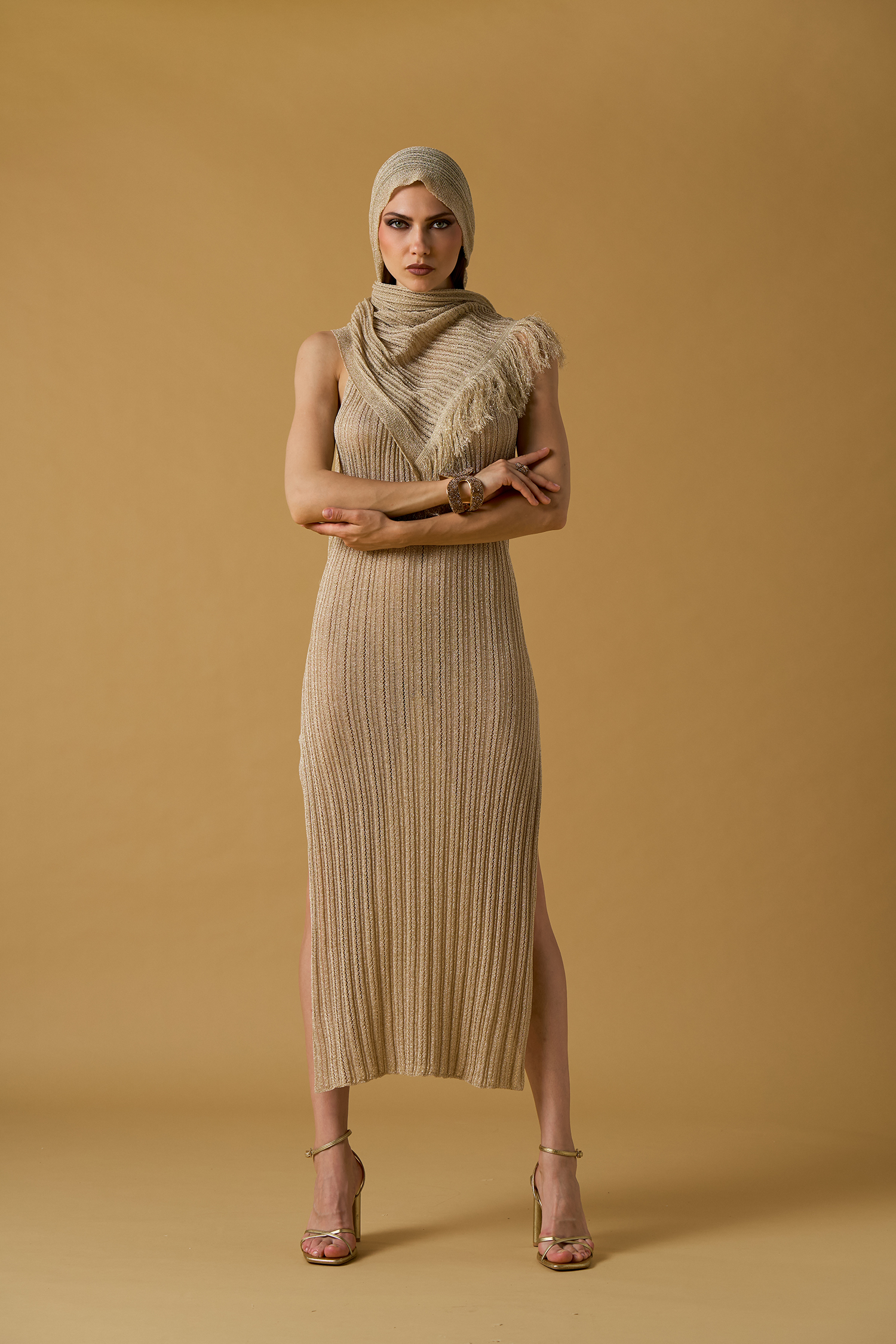 Stola lurex con frange - immagine 6