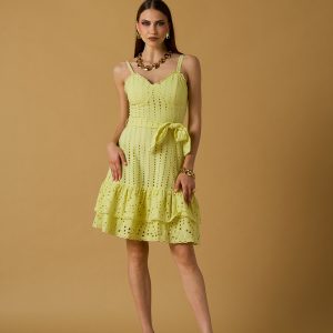 Abito corto sangallo con cintura