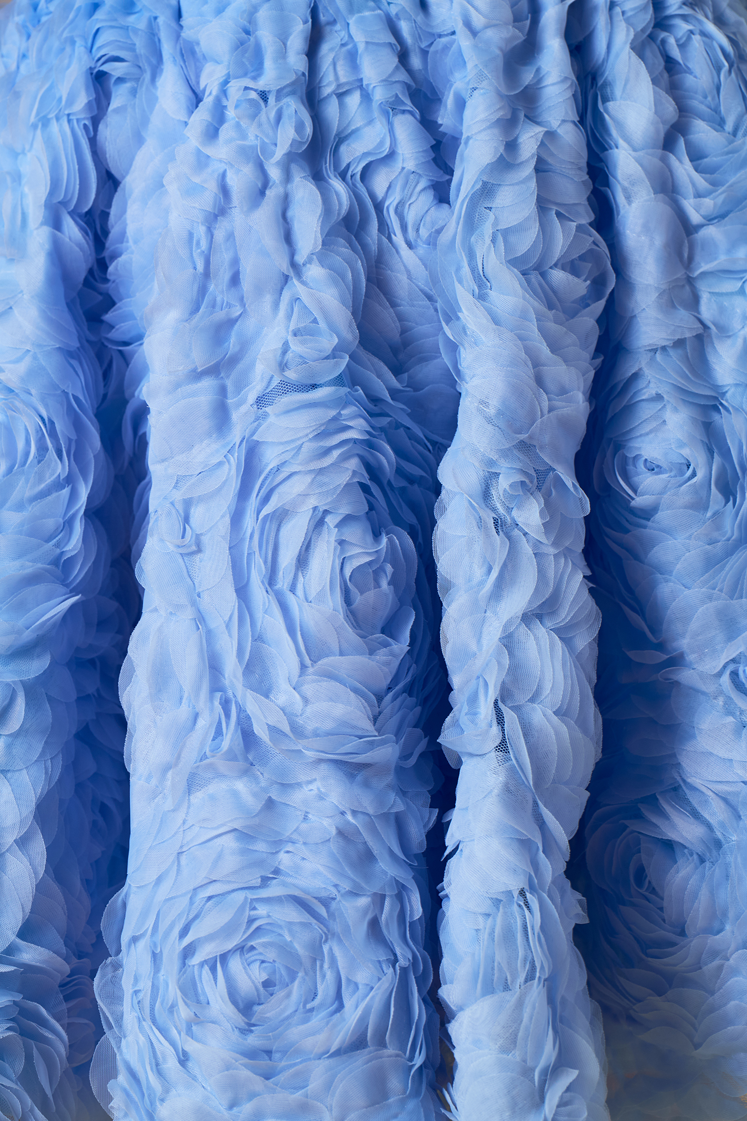 Abito corto tulle con rose - immagine 7