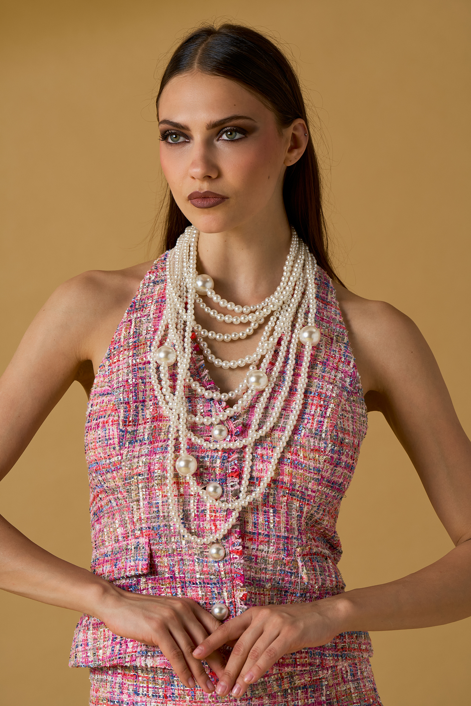 Gilet bouclette con perle - immagine 3