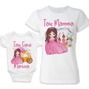 Coppia Mamma Figlia – Body Femminuccia -T-shirt Madre – [ NOME PERSONALIZZABILE ] –  Tale Madre – Tale Figlia – Principessina – Principesse – Rosa – Castello – Regina – Coordinate