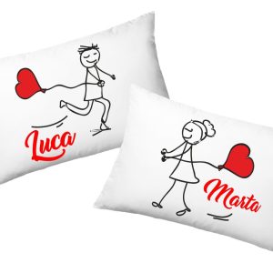 Coppia Federe  Personalizzate – Amore – Palloncino – Cuore- Lui e Lei- [PERSONALIZZA NOMI] – Festa Innamorati – Cuscino San Valentino- Idea Regalo Fidanzata – Regalo per Coppia