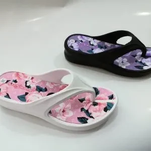 Hot Sand Infradito con pianta a fantasia floreale