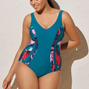 Ysabel Mora costume intero con motivi floreali ai lati