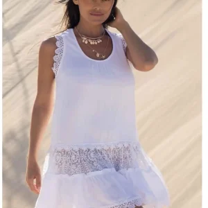 Ysabel Mora Abito con Balze e Ricami Art. 85582