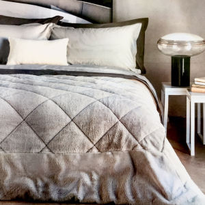 Trapunta Riviera in ecopelliccia con fondo in morbido velluto, leggero e caldo, le riviera trapunte Tie&die di Riviera