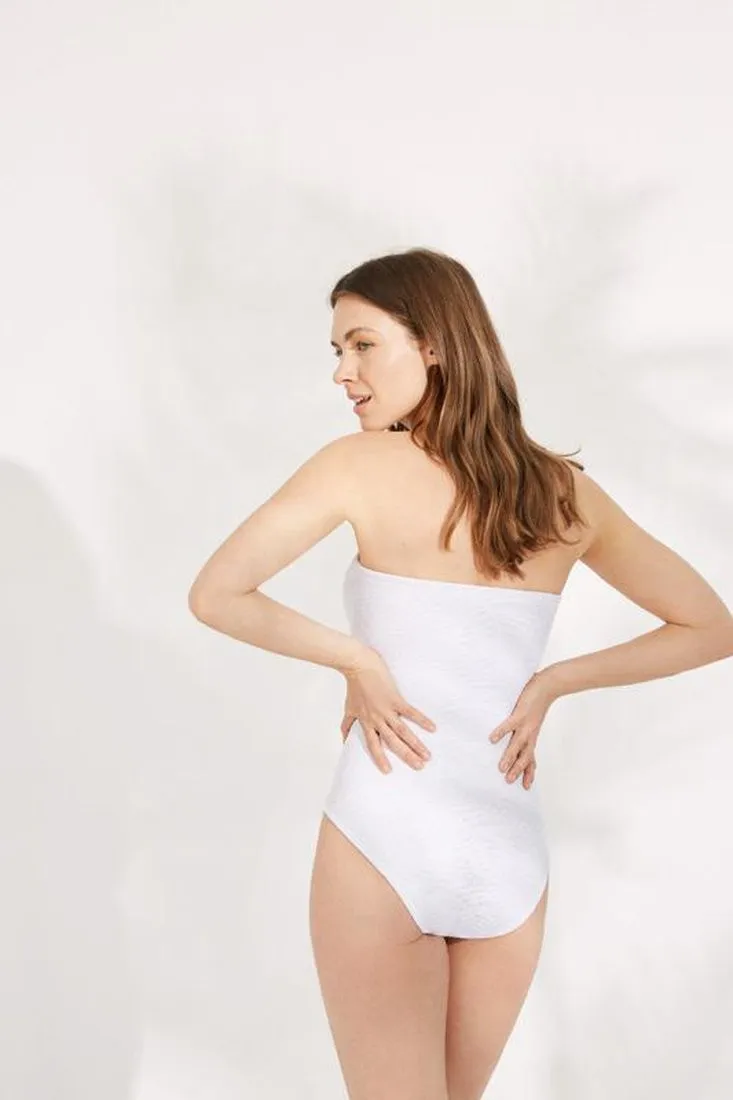 Costume intero modellante traforato Ysabel Mora - immagine 7