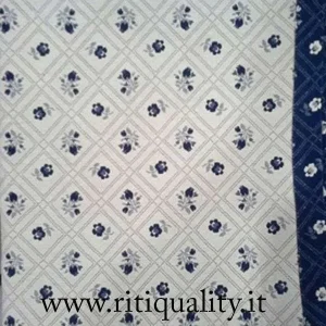 Copritavolo con roselline X8 blu 140X220 cm
